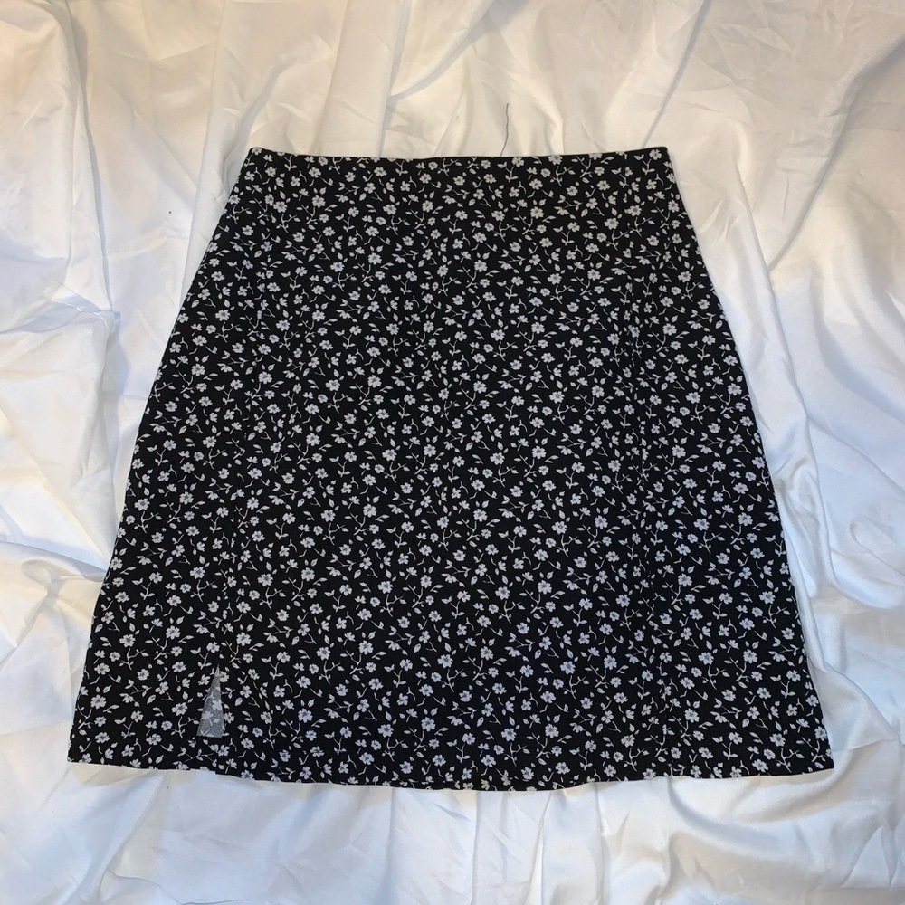 brandy melville skirt